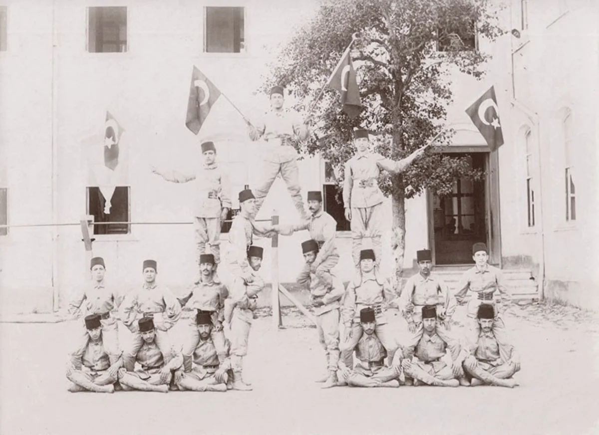 Osmanlı Askeri Okul Öğrencileri, 1900'ler