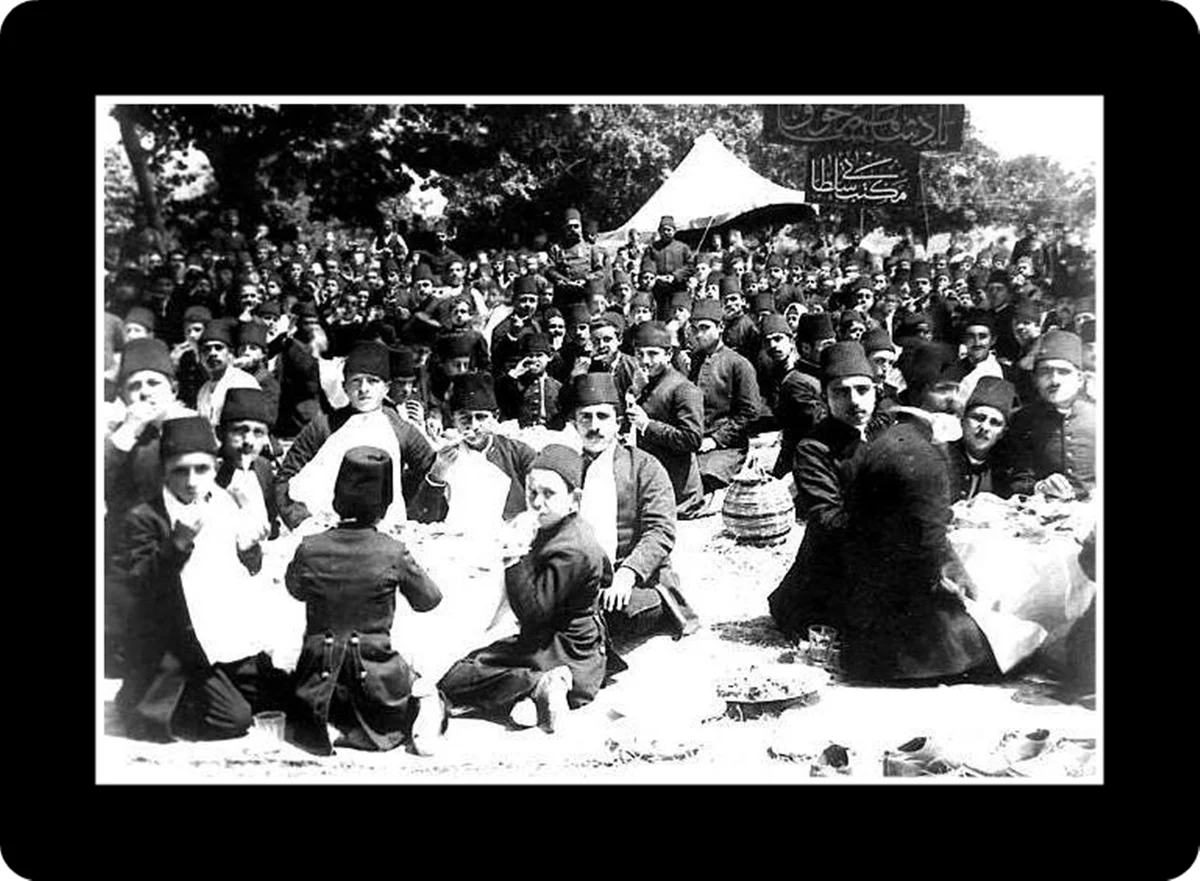 Osmanlı Talebeleri Kağıthane Pikniğinde