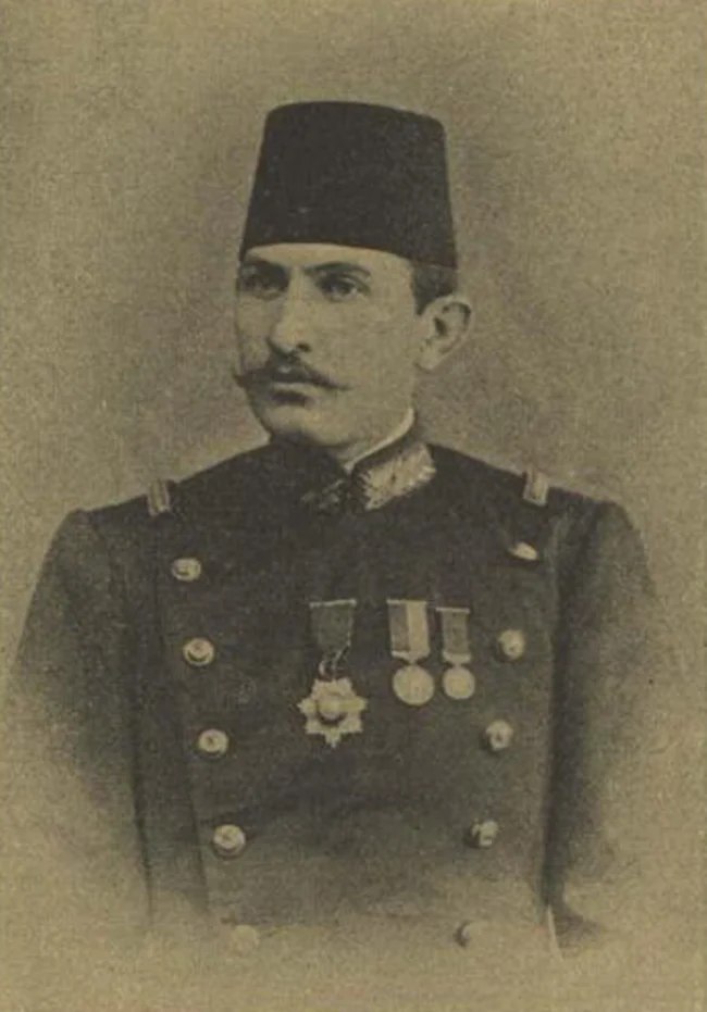 Doktor Feyzi Esad Bey, 1897 - First X-Ray examination is made by the military physician Esad Feyzi at Greco-Ottoman War.