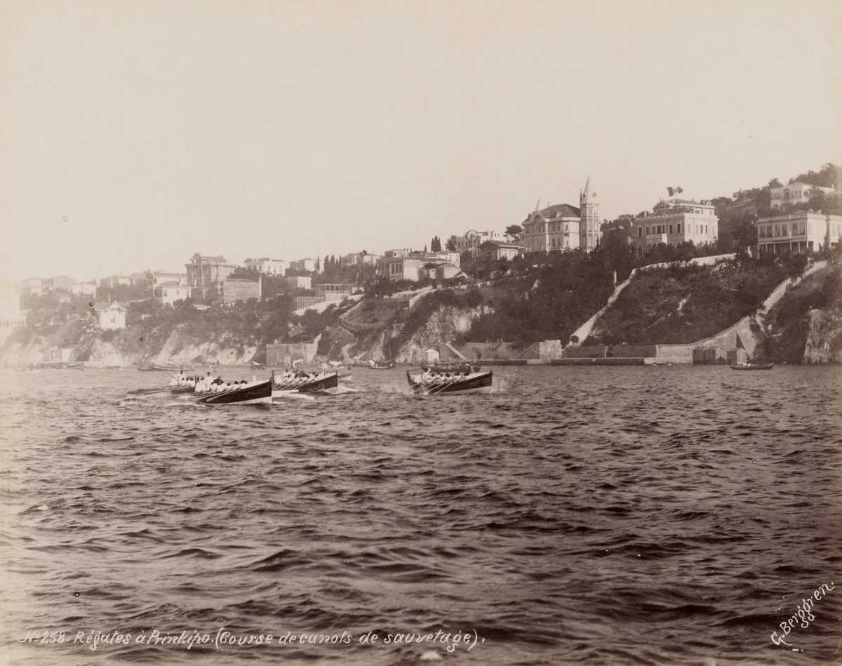 Osmanlı Dönemi Büyükada'da Kayık Yarışı