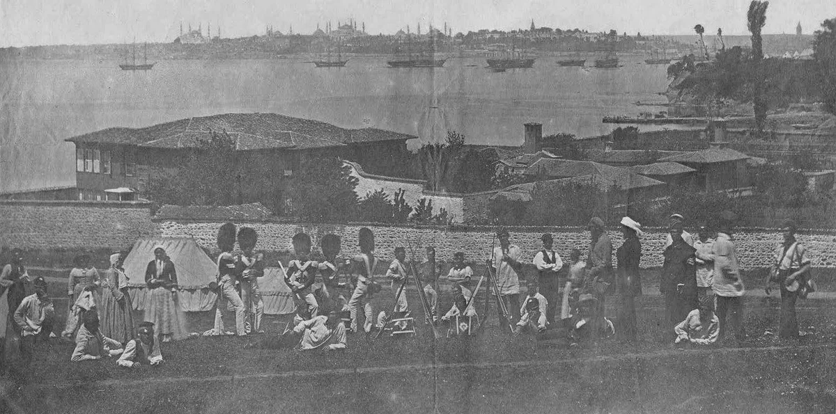 Kırım Harbinde Müttefik İngiliz Askerleri Selimiye Kışlasında