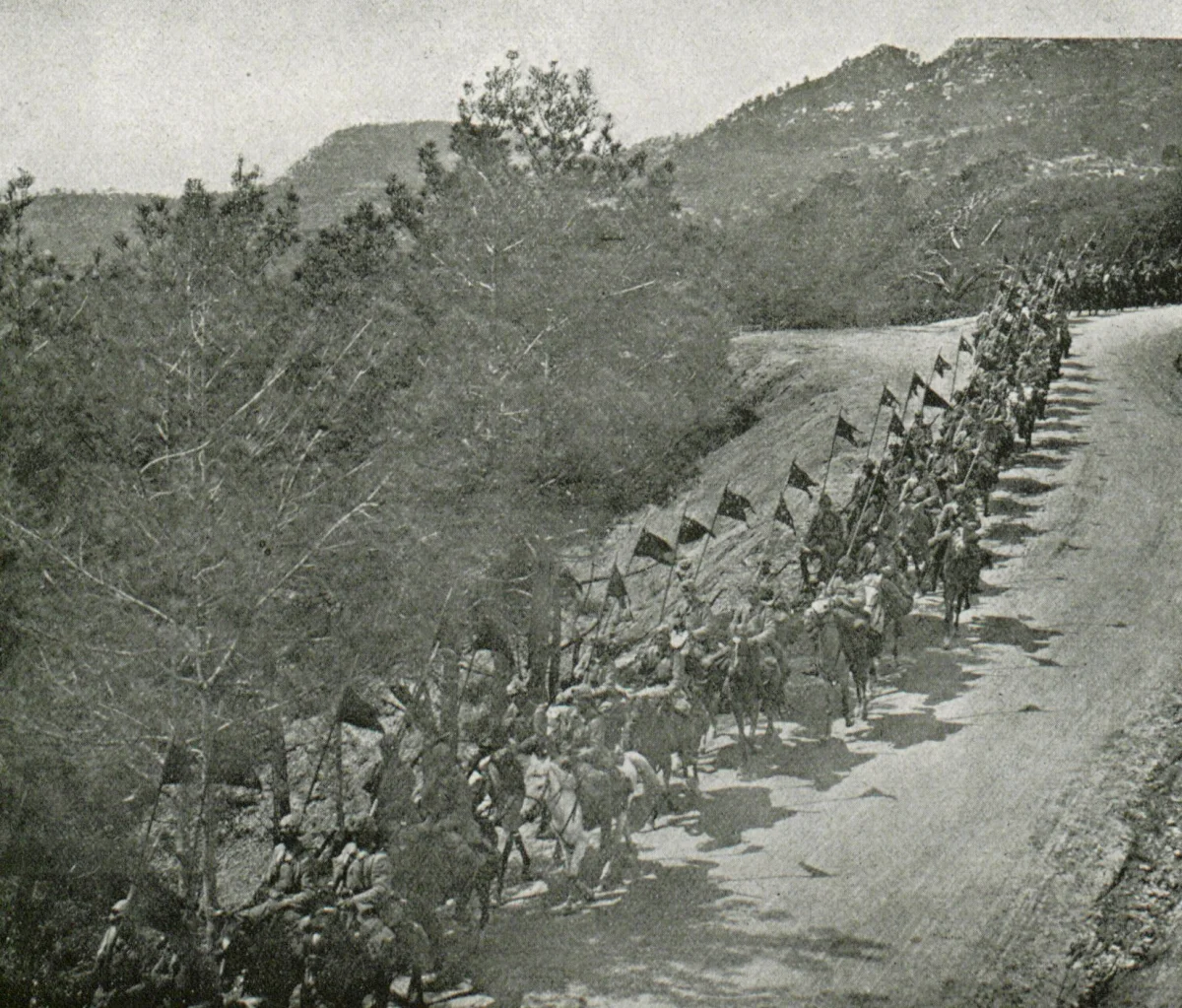 I. Dünya Savaşı'nda ilerleyen Osmanlı süvari birliği