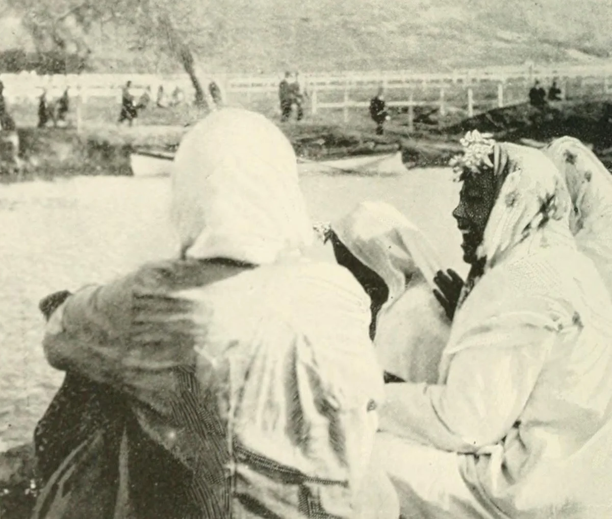 Kağıthane'de Şarkı Söyleyen Çingeneler