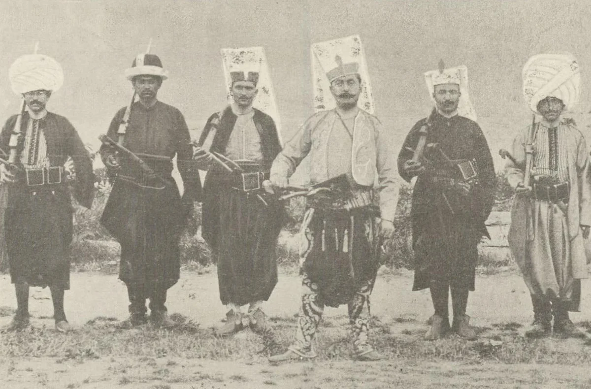 Osmanlı Yeniçeri Elbiseleri