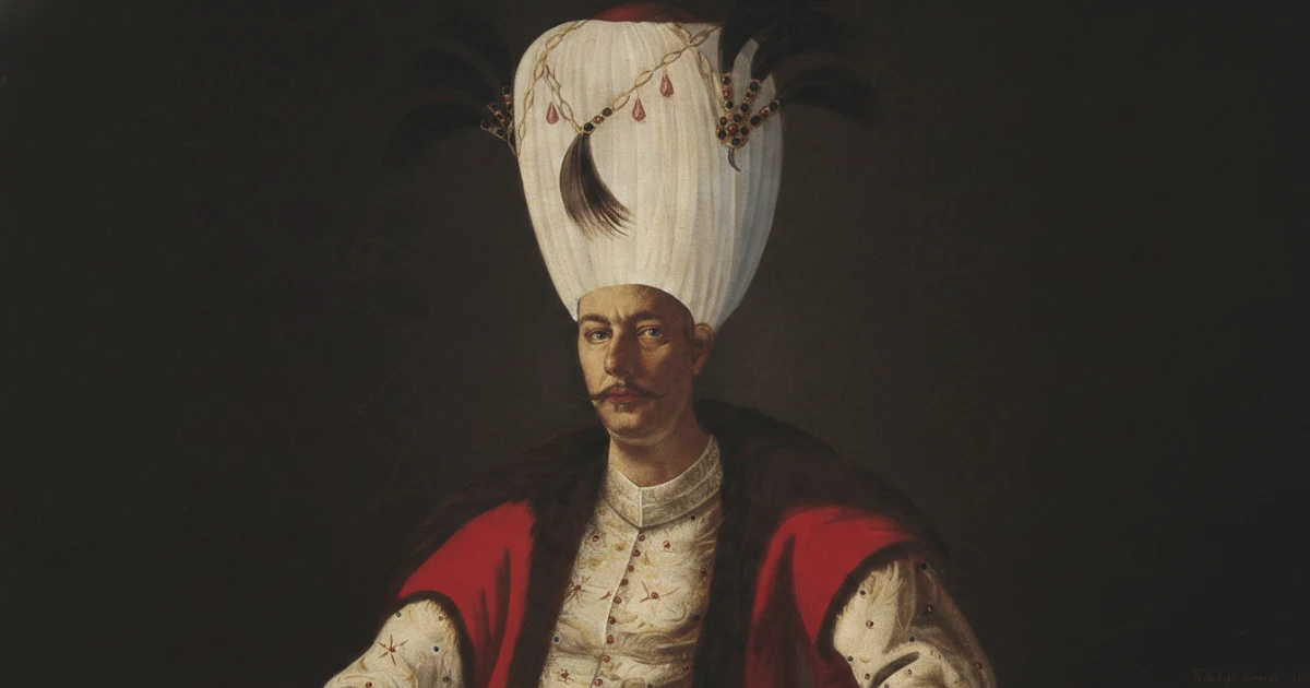 Kanonik portre referansıyla resmî hükümdar portresi düzeninde canlandırılan Sultan IV. Mehmed (Avcı Mehmed)