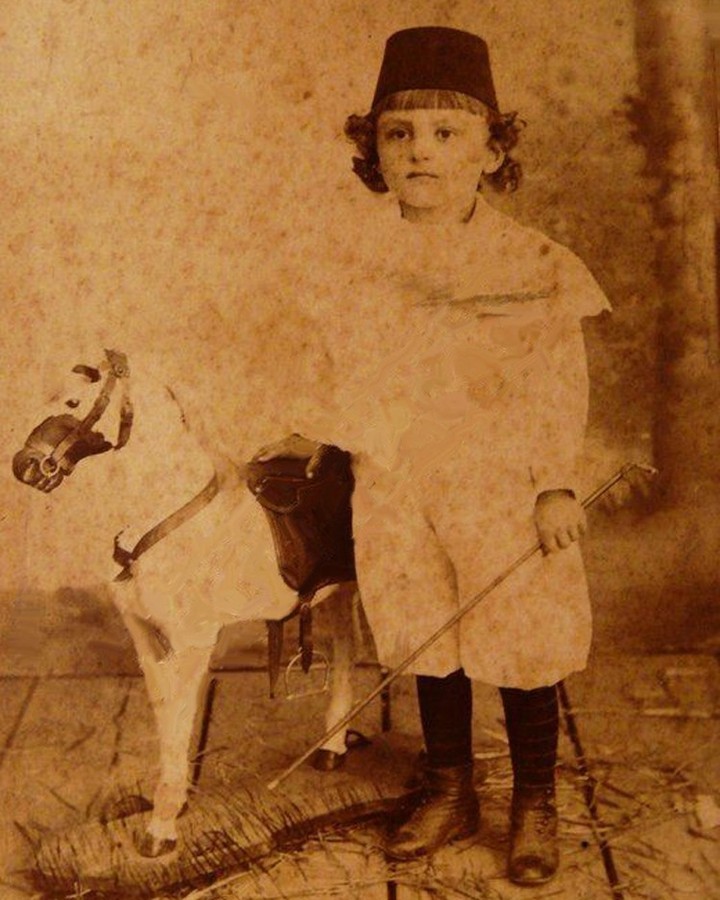 An Ottoman Child, c1900
Bir Osmanlı Çocuğu, 1900c

                     ...