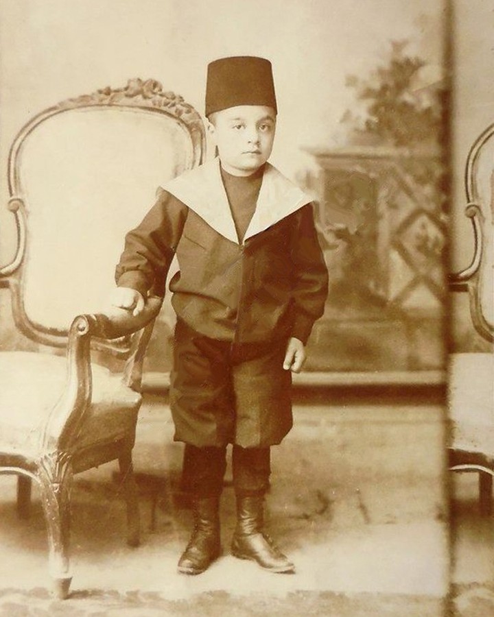 An Ottoman Child, c1900
Bir Osmanlı Çocuğu, 1900c
...