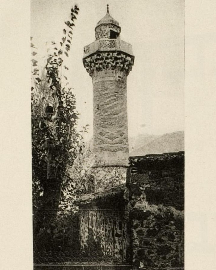 A Mosque in Bergama, 1913
Bergama'da Bir Cami, 1913
...