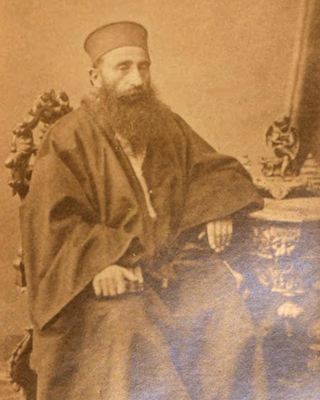 An Armenian Priest, 1868
Bir Ermeni Papaz, 1868
anlıtarihi ...