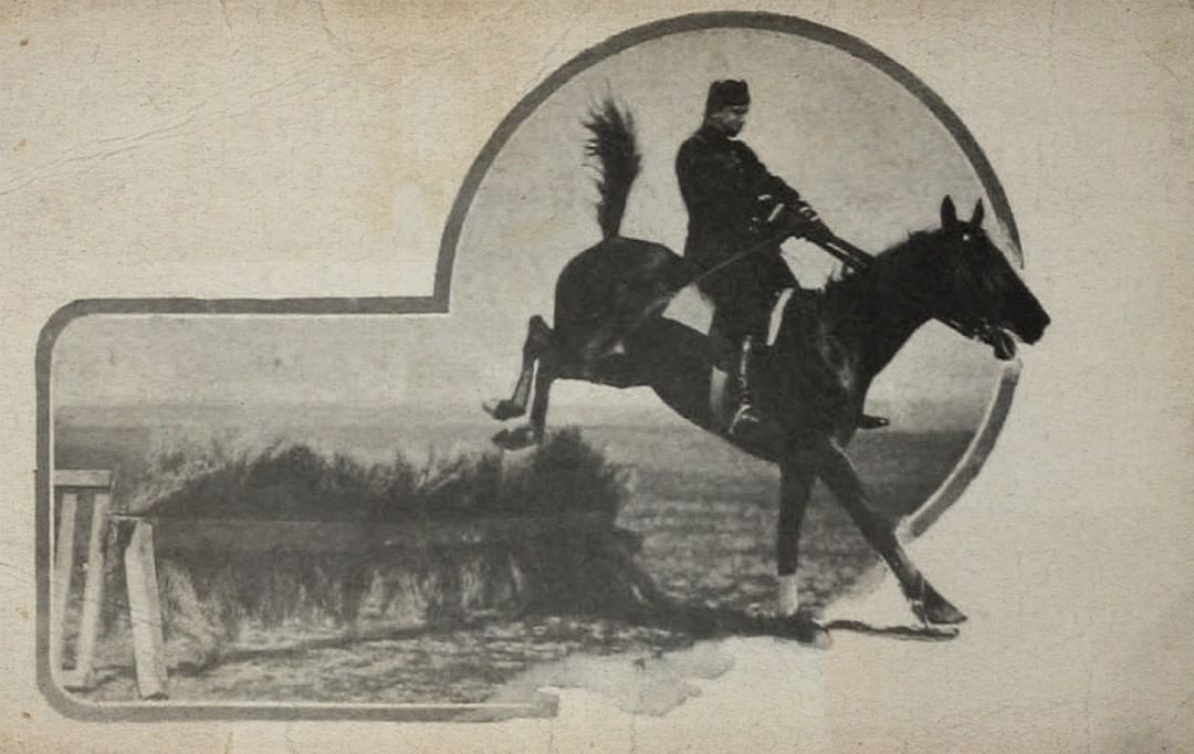 An Ottoman Rider, 1907
Bir Osmanlı Binicisi, 1907
...