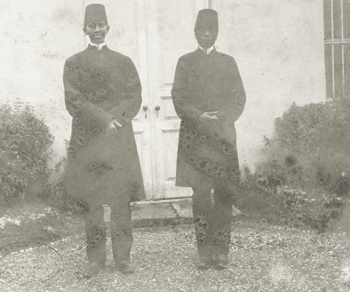 Black Ottomans in Istanbul, c1900
İstanbul'da Siyahî Osmanlılar, 1900c
Love hist...