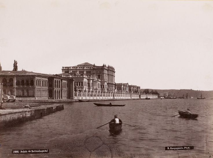 Dolmabahçe Sarayı Basile Kargopoulo Fotoğrafı 1875
