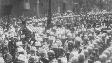 Funeral of Sultan Mehmed V, Istanbul, 1918 
Sultan Reşad'ın Cenaze Töreni, 1918
...