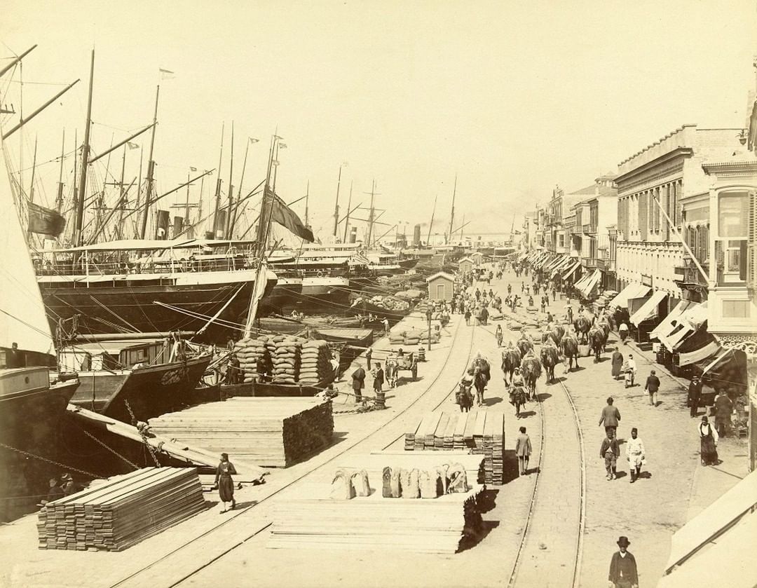 Izmir Port, c1890
İzmir Limanı, 1890c
...