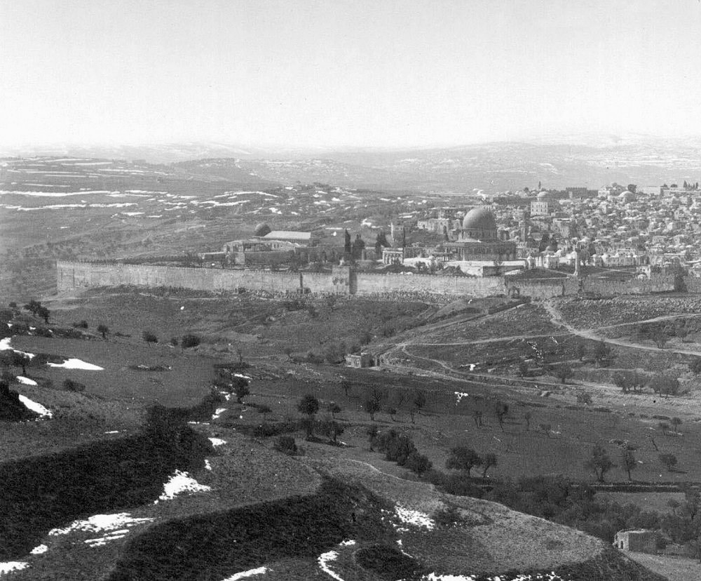 Jerusalem, Palestine, 1870s
Kudüs, Filistin, 1870'ler .
Love history? Become on...