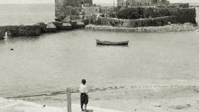 Sidon Sea Castle, Lebanon, 1900. Sayda Kalesi, Lübnan, 1900. .
Love history? Bec...
